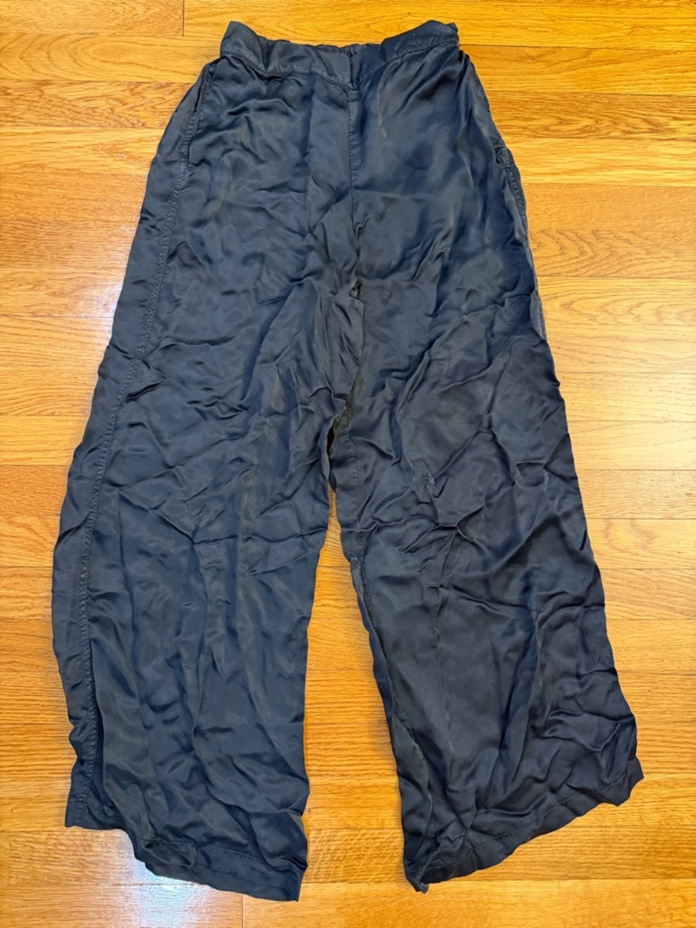Athleta Calm Cool Pants with Pockets in Black - Size XS *Wrinkles